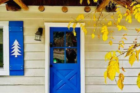 Blue Door Cottage 12 Miles To Yosemite Bbq Oakhurst Bagian luar foto