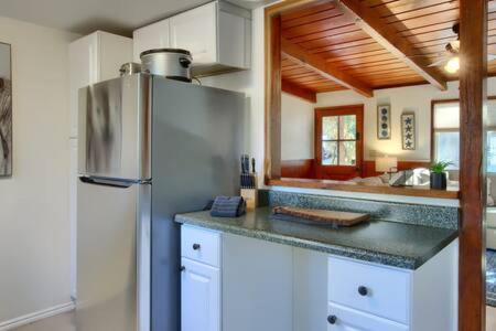 Blue Door Cottage 12 Miles To Yosemite Bbq Oakhurst Bagian luar foto
