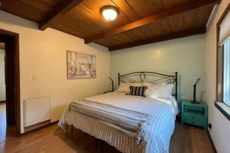 Blue Door Cottage 12 Miles To Yosemite Bbq Oakhurst Bagian luar foto
